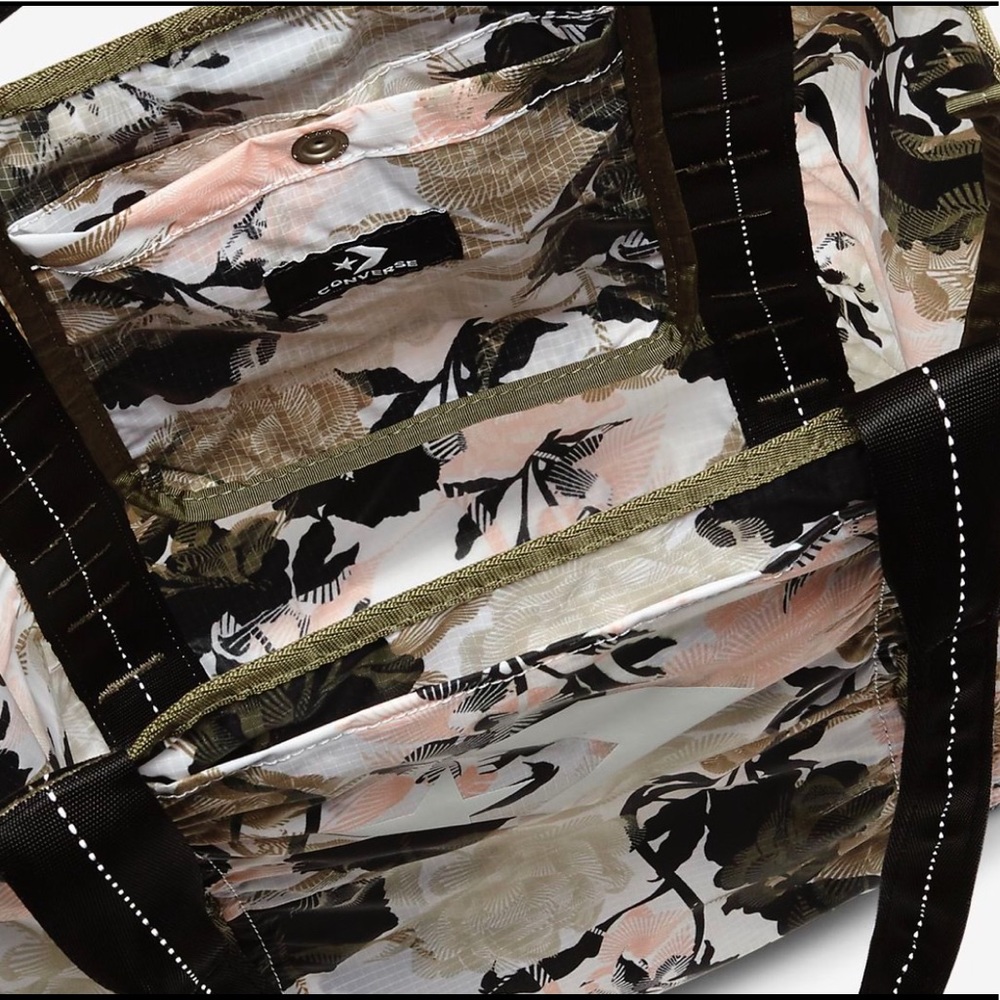 Converse Packable Everyday Tote Med Beige Canvas - Picture 7 of 7